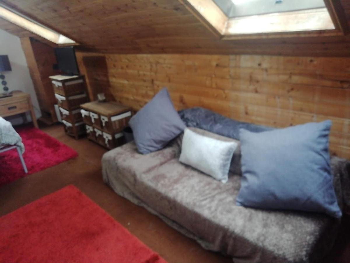 Cozy Loft In Bushey, 20 Mins By Train To Euston London Apartman Kültér fotó